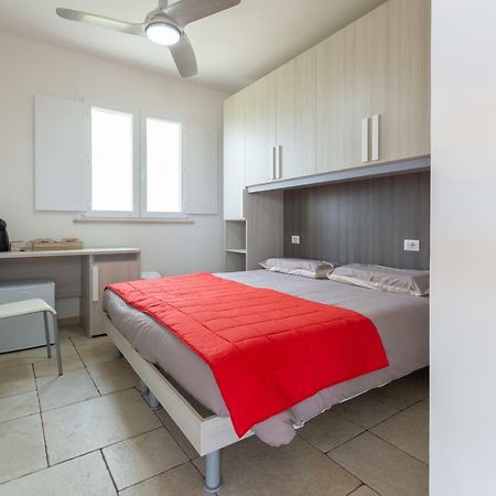 Villa Adele B&B Бриндизи Екстериор снимка